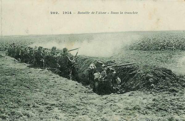 Les premières tranchées à la bataile de lAisne - 49.8 ko
