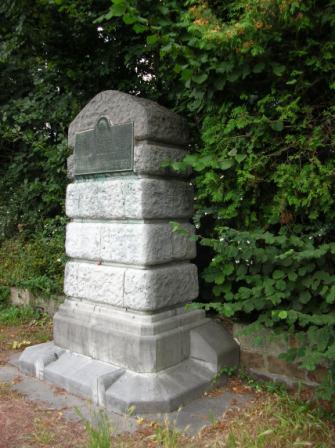 Casteau : monument anglais - 34.6 ko