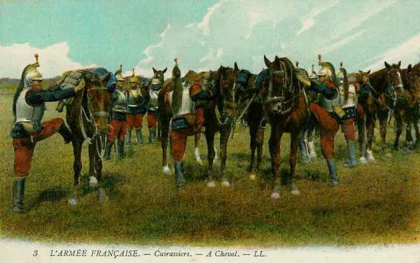 Cuirassiers français montant en selle - 28.9 ko