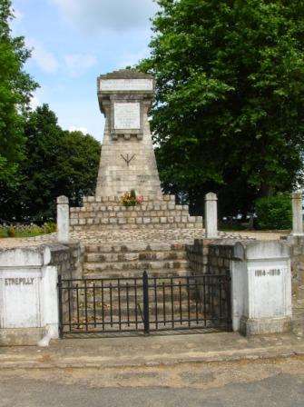 Etrepilly - monument - 33.1 ko