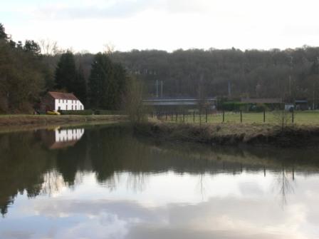 Lobbes - le pont-rail du brûlé - 16.4 ko